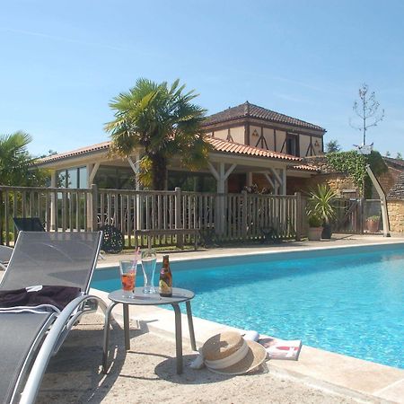 Hotel Le Mas De Castel - Piscine Chauffee Сарла-ла-Канеда Екстериор снимка