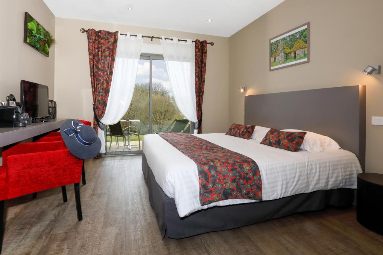 Hotel Le Mas De Castel - Piscine Chauffee Сарла-ла-Канеда Екстериор снимка